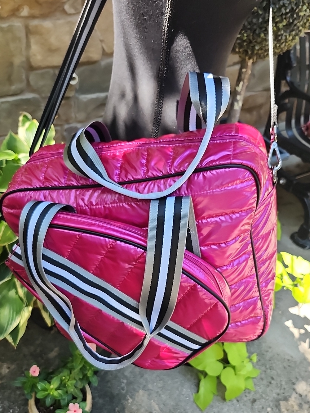 PARKER & HYDE LARGE PINK METTALIC ROYAL COURT PICKLE BALL/TENNIS BAG - Picture 13 of 13